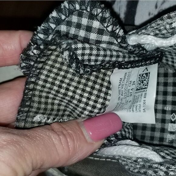 converse women's shoes - Picture 8 of 12